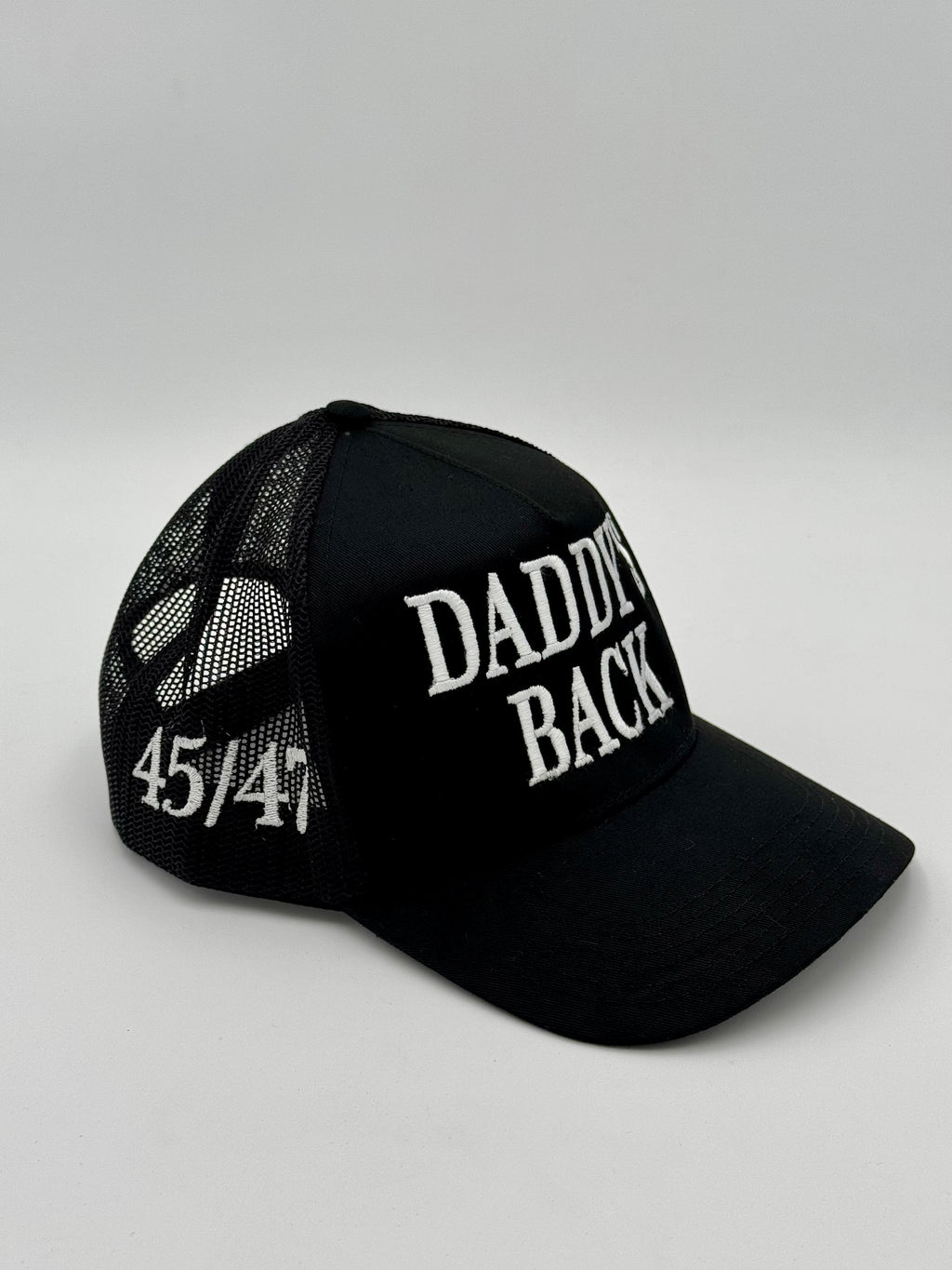DADDY'S BACK TRUCKER